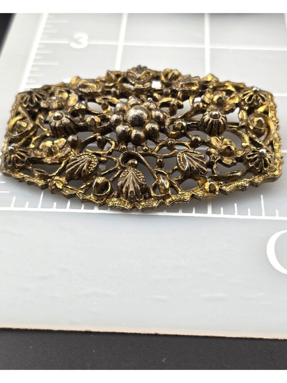 Antique Ornate Floral Pot Metal Brooch With Gold & Silver-Tone Filigree READ - Picture 10 of 10